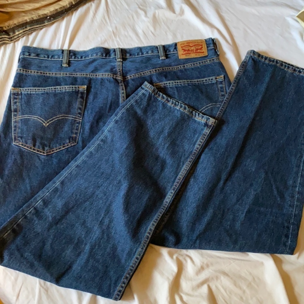 Levi’s 550 Relaxed Fit Jeans 42 x 32 Like New - Picture 1 of 5